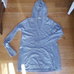 Akini hooded sweater L